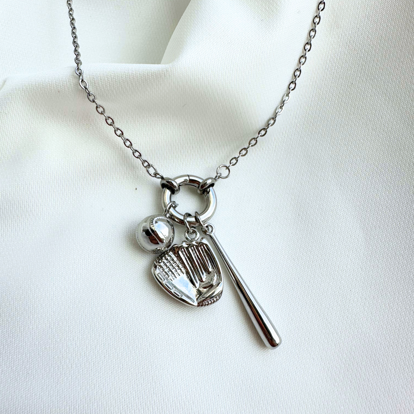 Silver Loop Chain with Circle Charm Holder Necklace