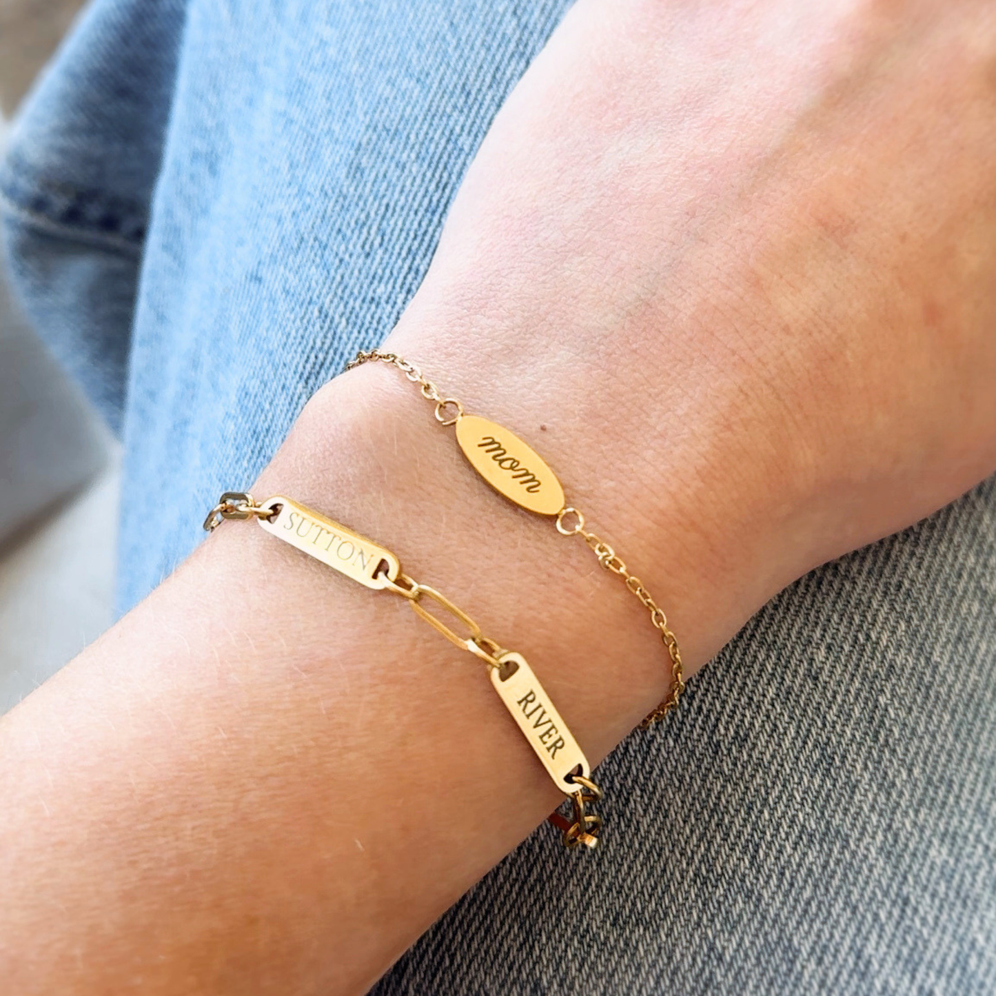18K Gold Oval Bracelet (Engravable)
