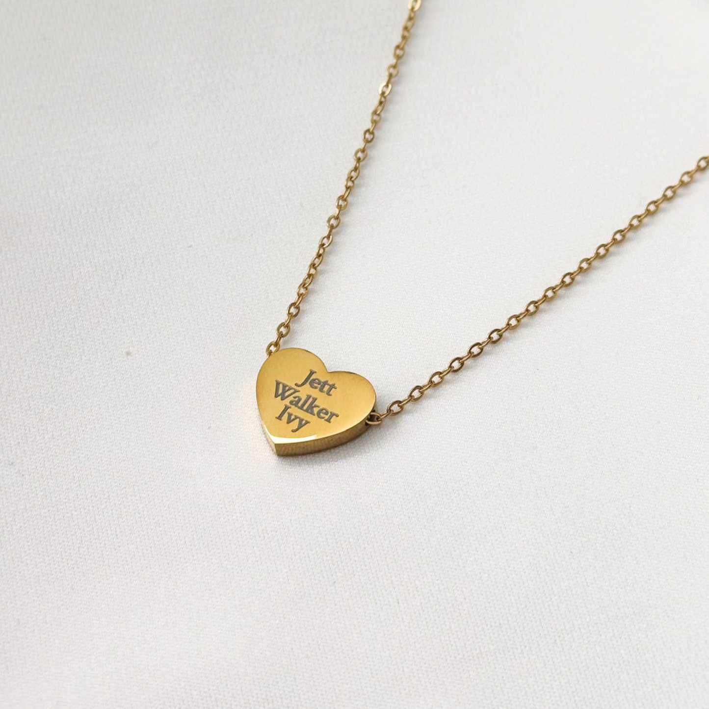Name Heart Necklace (Engravable)
